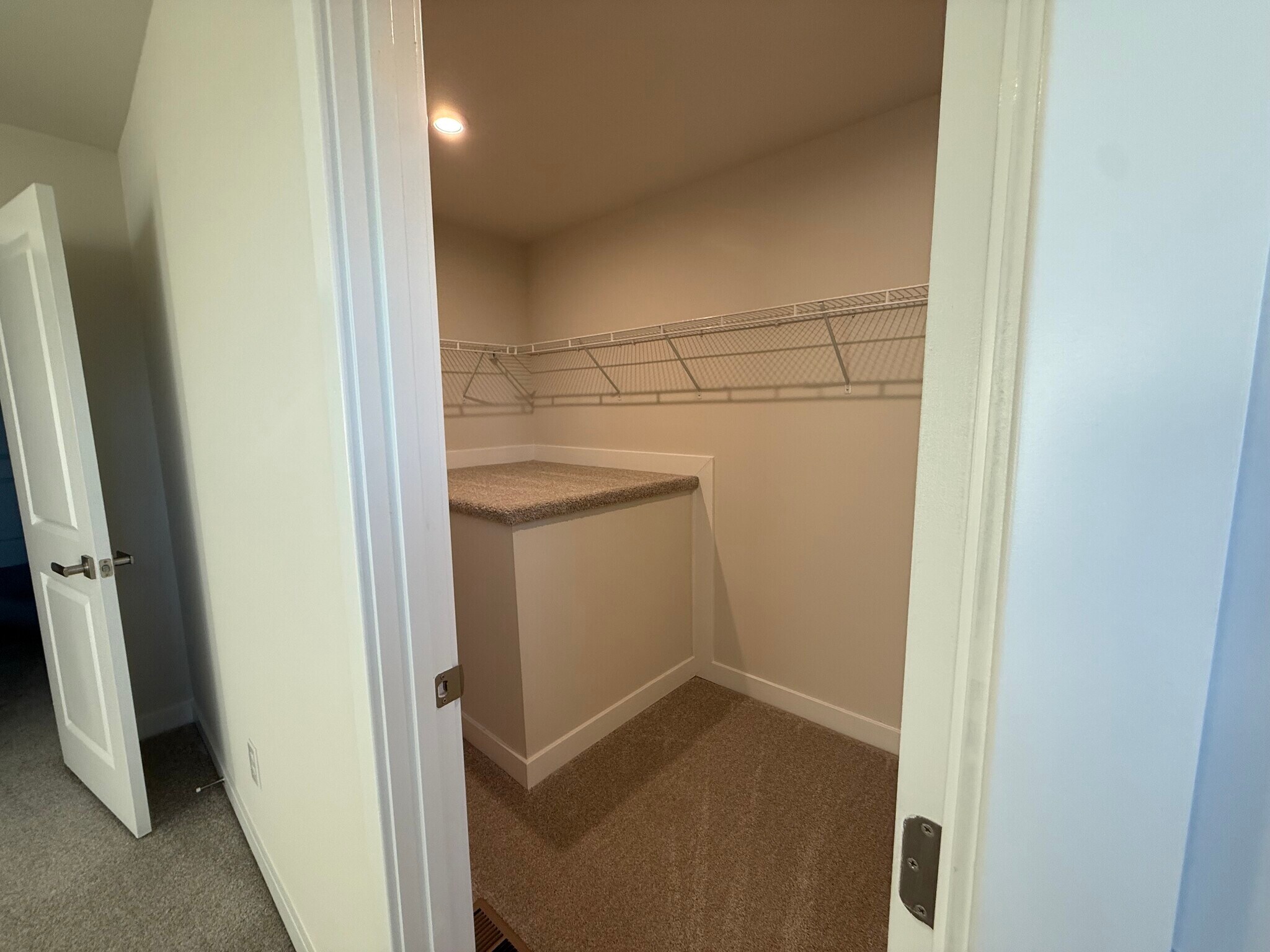 Building Photo - 4337 Reusch Cir