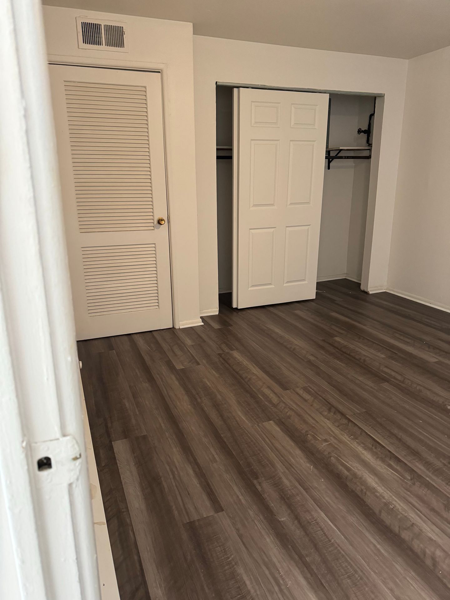 Building Photo - 5828 Stieren Dr