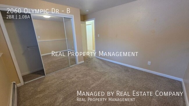 Building Photo - 2060 Olympic Dr