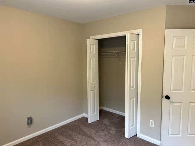 Building Photo - 454 Westmoreland Rd