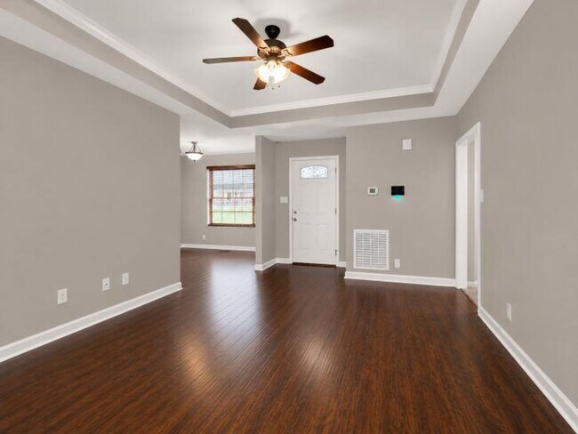 Building Photo - Your Next Home Sweet Home Awaits!