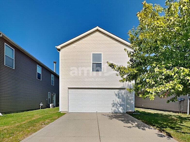 Building Photo - 10176 Cumberland Pointe Blvd