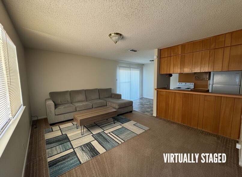 Building Photo - 3609 Hereford Ln