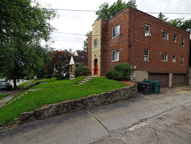 Building Photo - 6217 Fairhurst Ave
