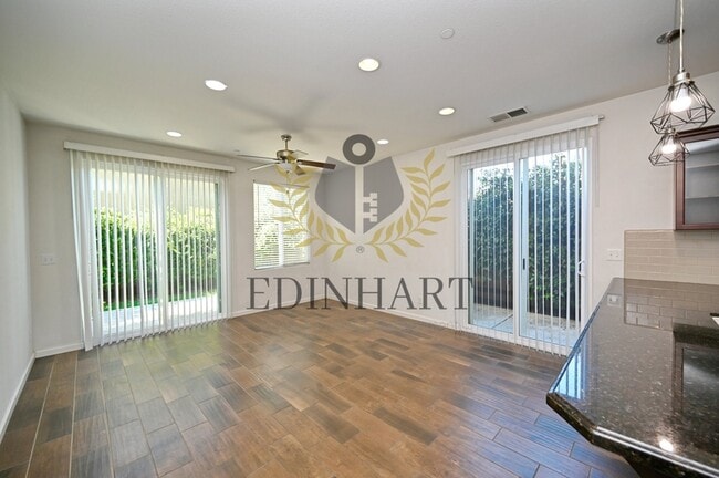 Building Photo - 3238 Lahar Ln