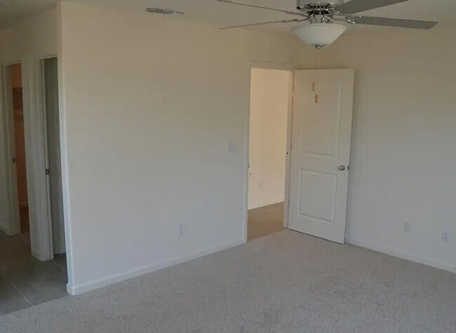Building Photo - 765 Jessie Dr