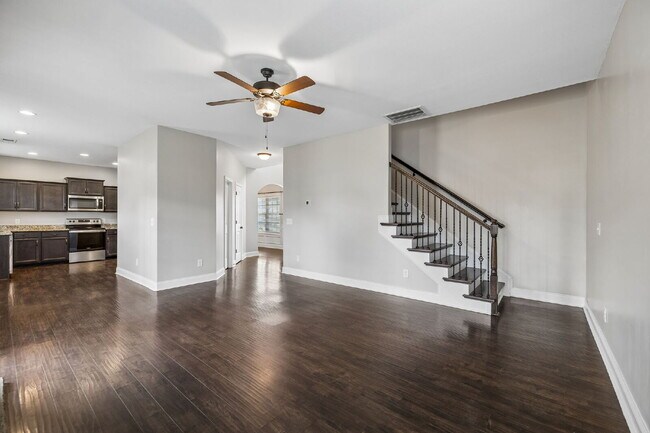 Building Photo - 275 Crusaw Dr