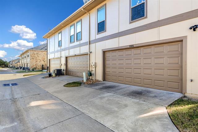 Building Photo - 8808 Stargazer Dr