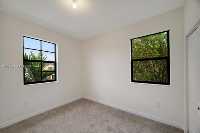 Building Photo - 11508 SW 248th Ln