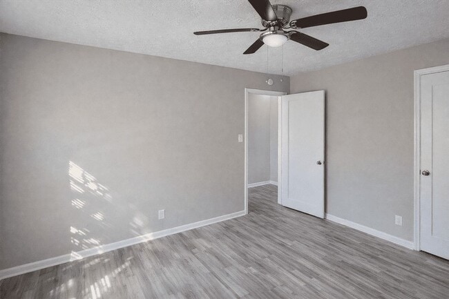 Building Photo - 12218 Wild Pine Dr