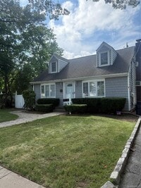 Building Photo - 35 Midwood Ave