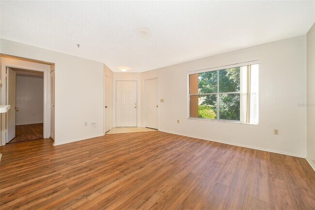 Building Photo - 956 Salt Pond Pl