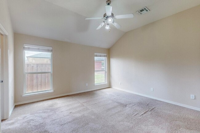 Building Photo - **Now pre-leasing, available to view early...