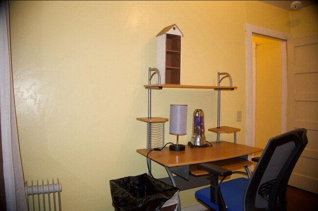 Building Photo - 3 Bedrooms 2 baths Beach House in the City of Imperial Beach!!!!!!