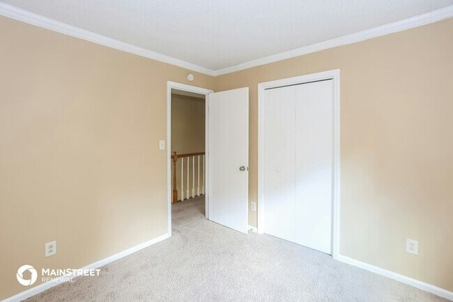 Building Photo - 13400 Baker Mills Rd