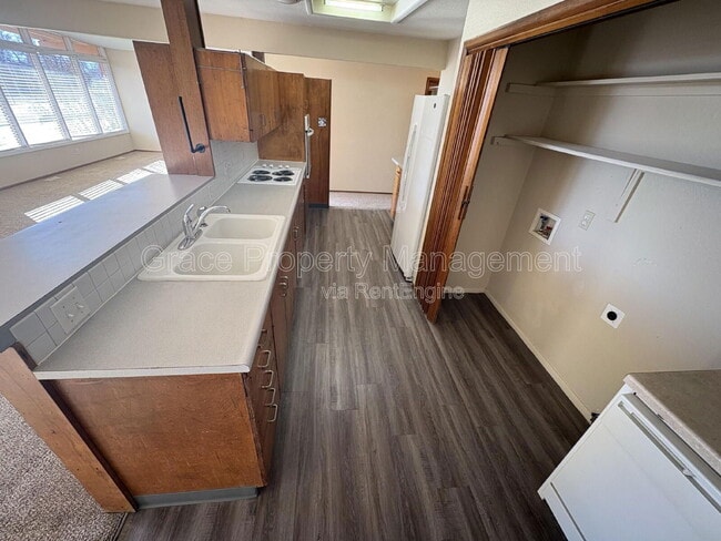 Building Photo - 3401 W 79th Ave