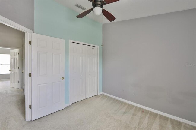 Building Photo - 9815 Carlsdale Dr
