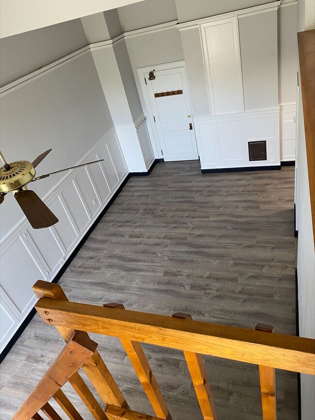 Building Photo - AVAILABLE NOW! This Opportunity Won't Last!
