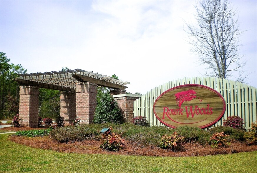 Building Photo - 4877 Wyndcrest Loop