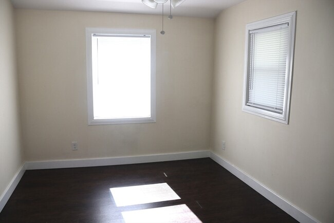Building Photo - 20 Paine Rd