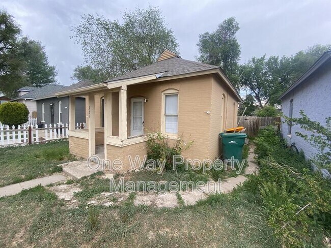 Building Photo - 321 3rd St