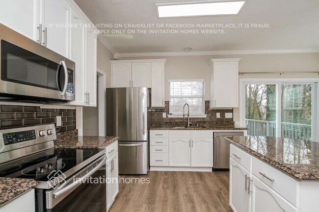 Building Photo - 108 Blackberry Ln