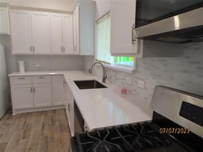 Building Photo - 403 High Ridge St