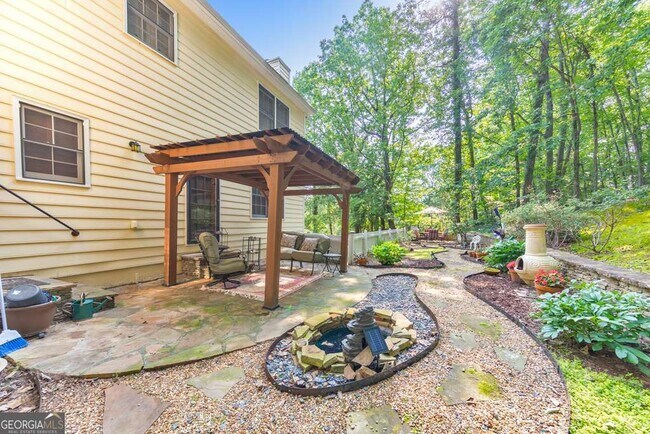 Building Photo - 1502 Rockcrest Way