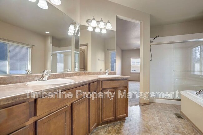 Building Photo - 4862 Preachers Hollow Trail