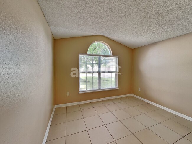 Building Photo - 12555 Belmont Lakes Dr