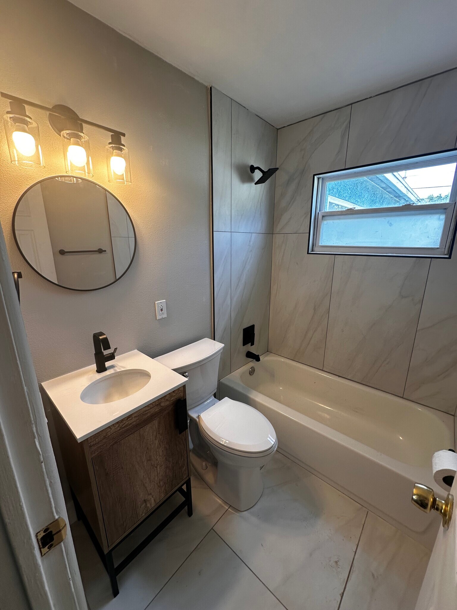 Bathroom - 4012 21st St N