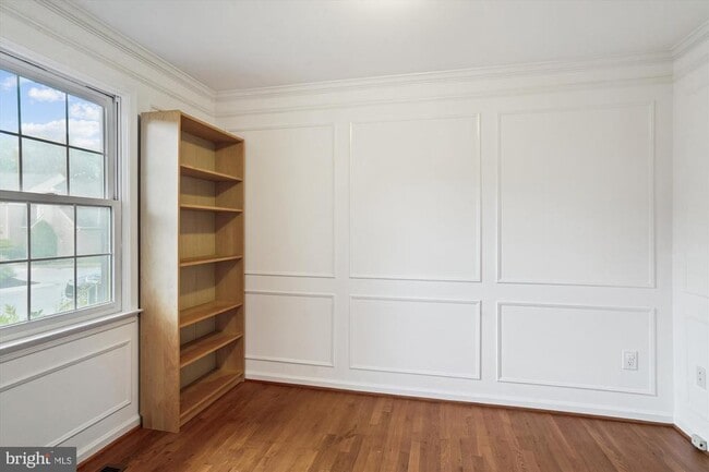 Building Photo - 10940 Brewer House Rd