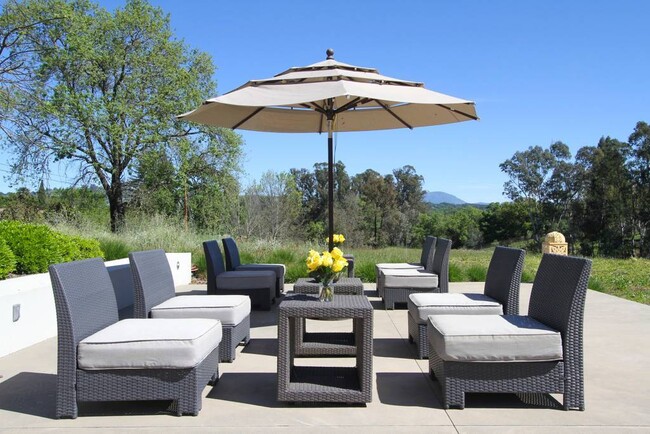 Building Photo - Perfect Countryside Villa in Healdsburg