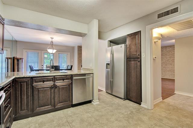 Building Photo - 2933 Country Pl Cir