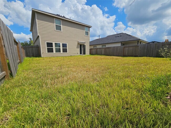 Building Photo - 1822 Brushy Cedar Ct