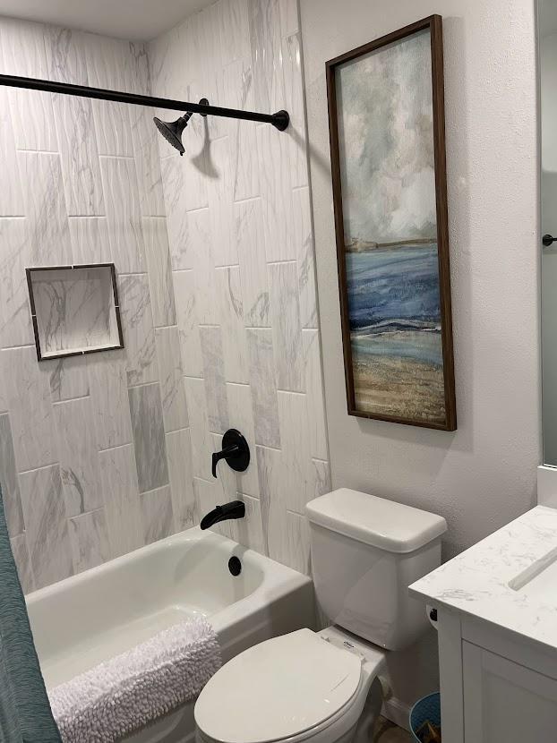 Building Photo - 539 Venture Blvd S