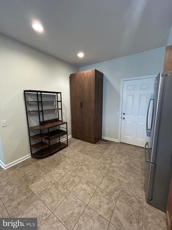 Building Photo - 44 Clement Ct