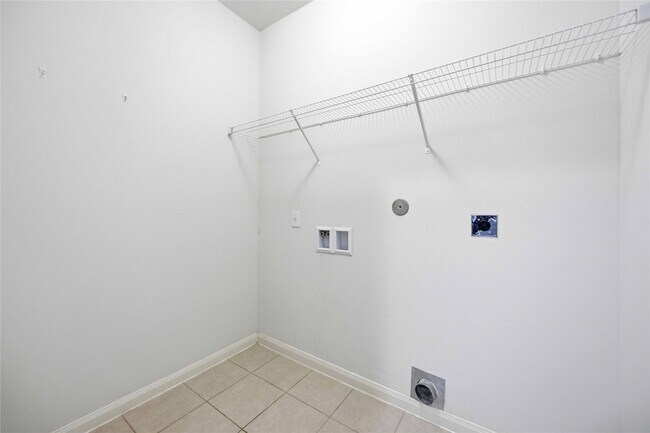 Building Photo - 22530 Threefold Ridge Dr