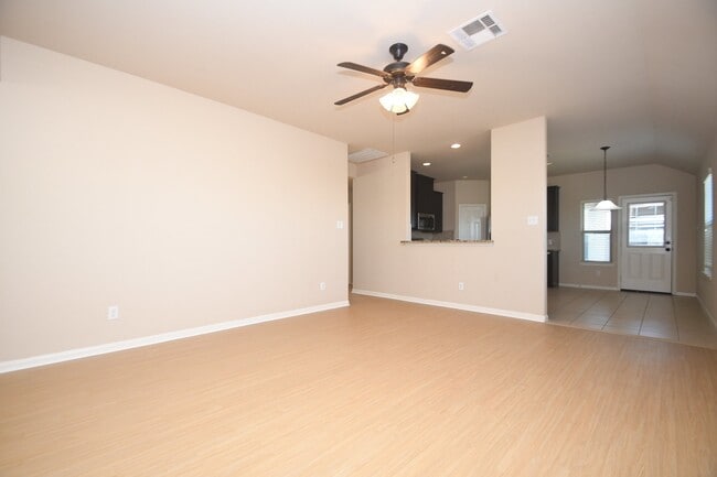 Building Photo - 10015 Bitternut Hickory Ln