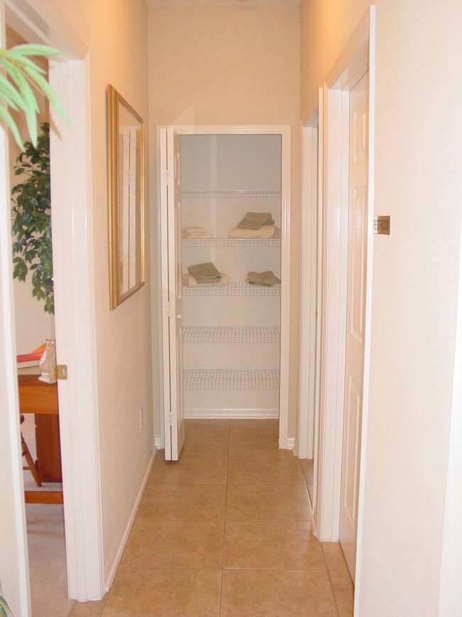 Building Photo - 2512 Egmont Key Way