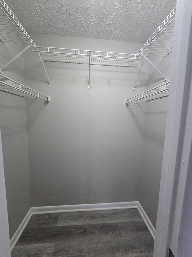 Building Photo - 3375 Galleria Dr