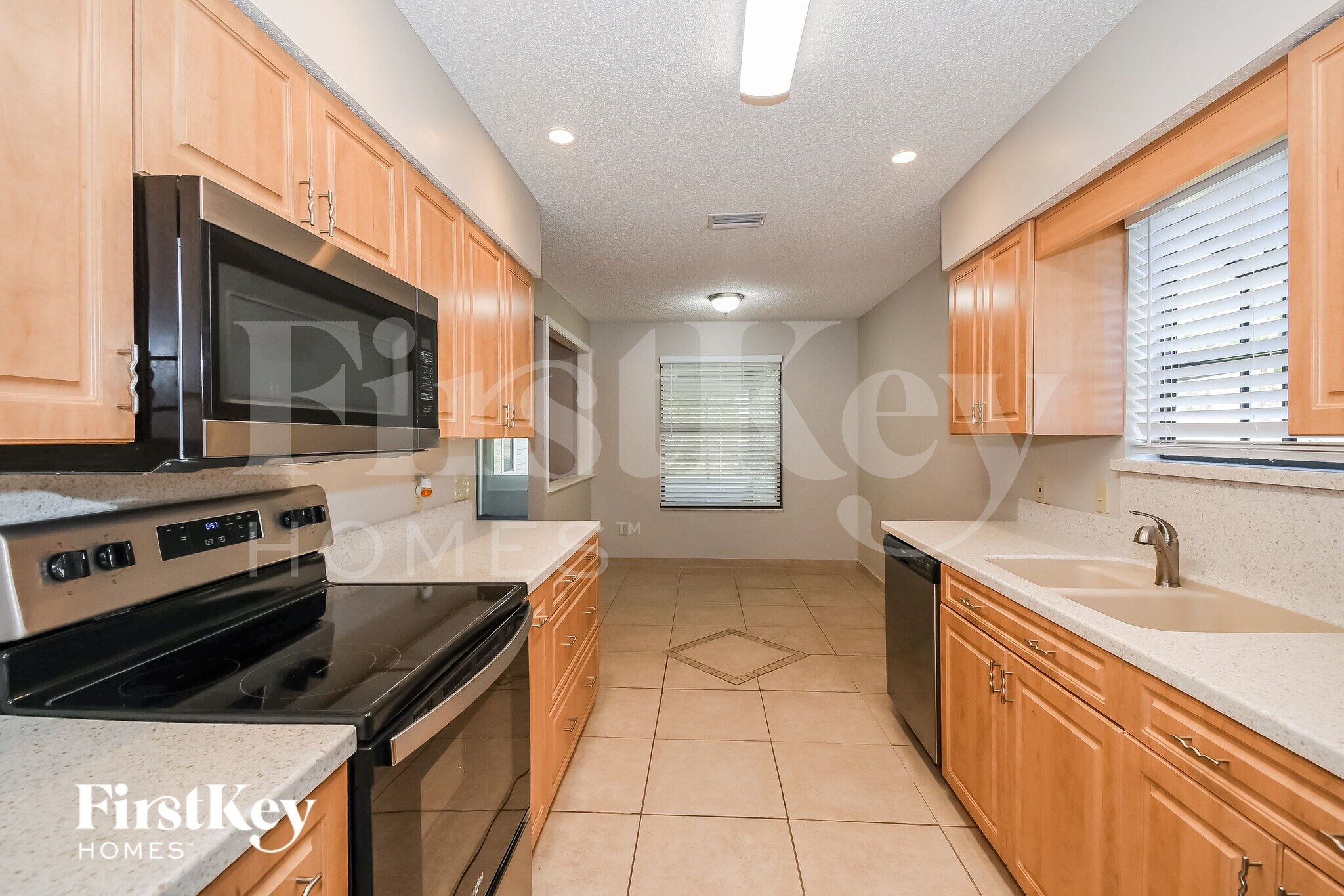 Building Photo - 10857 Knottingby Dr