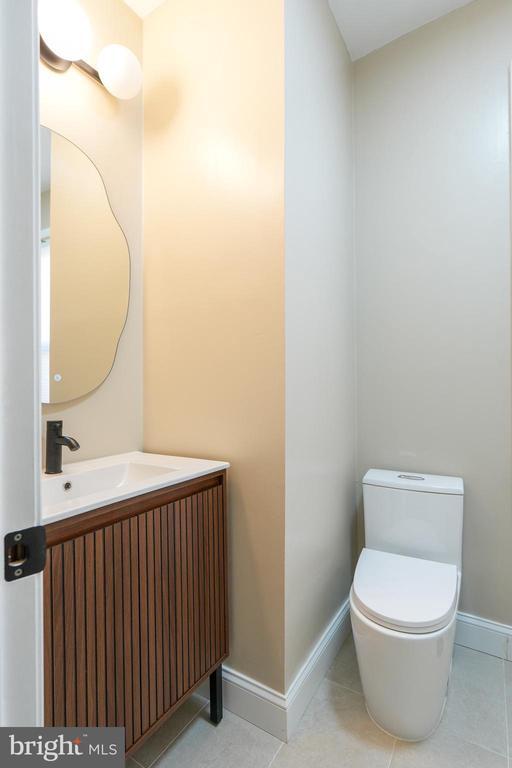 Building Photo - 2625 S Carlisle St