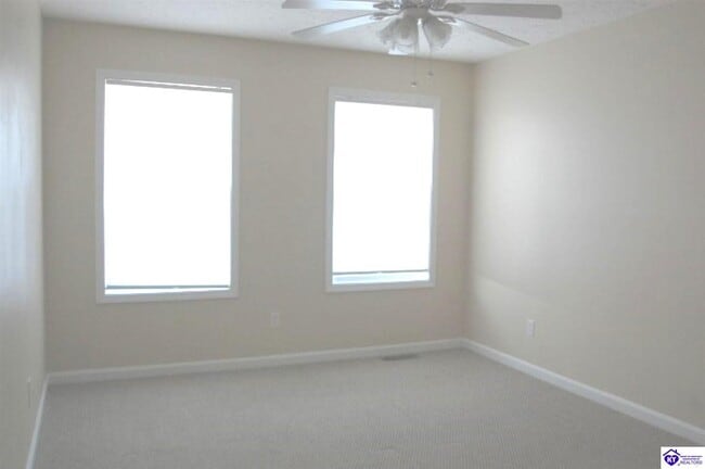 Building Photo - 118 Darby Woods Ct