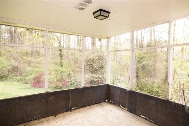 Building Photo - 3/2 Home in Cul-De-Sac w/ 2 Car Garage and Large Bonus Room