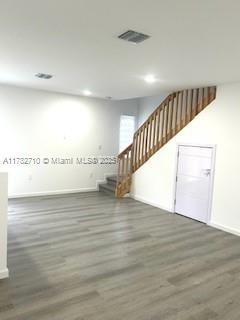 Building Photo - 554 NW 7th St