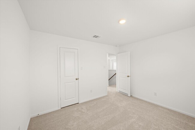 Building Photo - 1522 Windrose Bnd