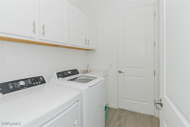 Building Photo - 5428 Fancourt Links Wy