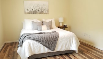 Building Photo - 507 NW 39th Rd