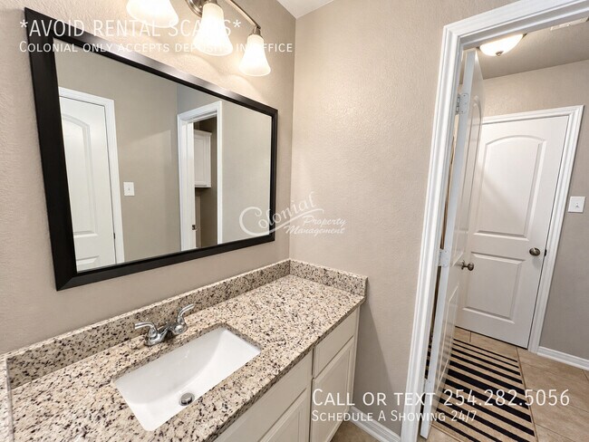 Building Photo - 1457 Neff Dr
